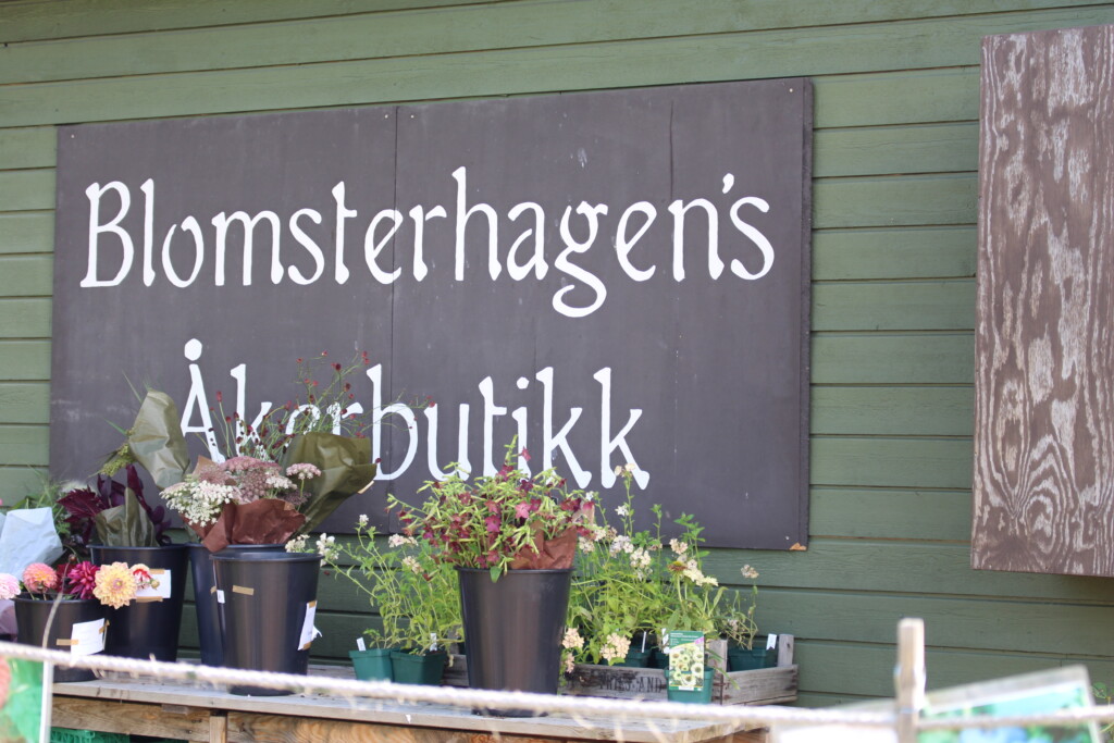 Åkerbutikken hos Blomsterhagen på Abildsø
