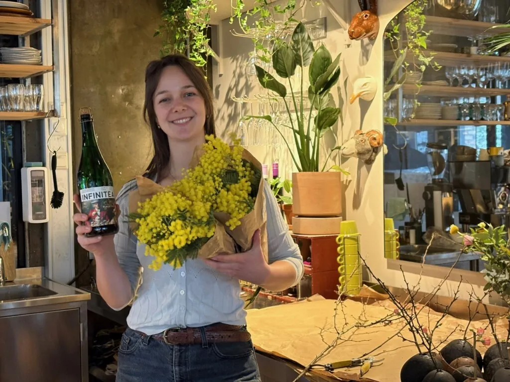 Helene Stewart i blomsterbutikken Snitt Blomster